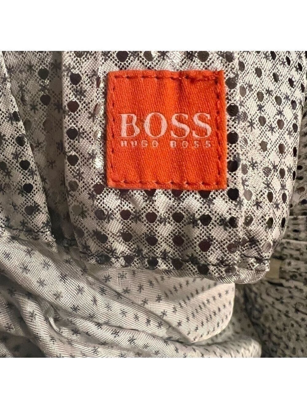 BOSS Hugo Boss metallic asymmetrical skirt. Size 6. Made in Portugal. - Picture 7 of 10